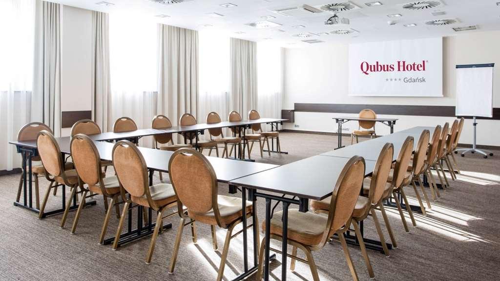 Hotel Qubus